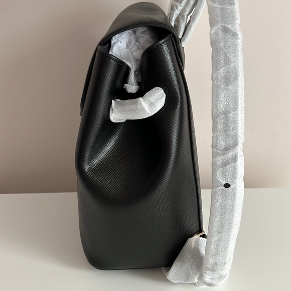 NEW Kate Spade Lizzie Medium Flap Backpack Black - Picture 9 of 12